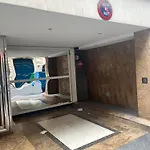 Belle chambre Champs-Élysée